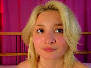 Barbara Sue webcam flirt4free model stream image