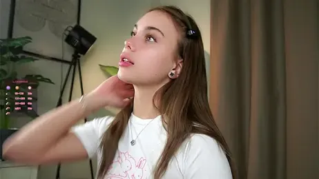 LillianLester webcam model stream image