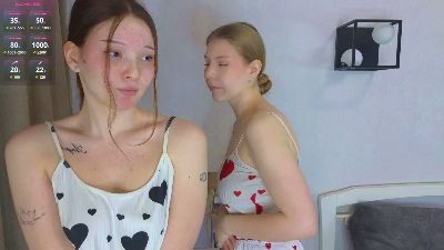 MoiraAispuro webcam model stream image