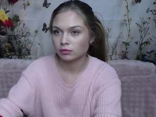 larapika webcam model stream image