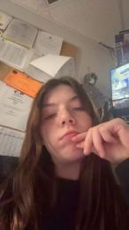 kiralemon330gc1 webcam model stream image