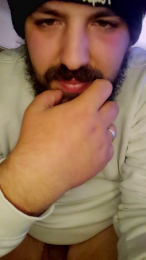 Uhgjvv webcam model stream image