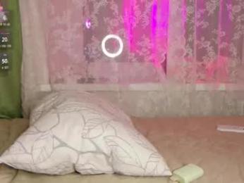 kudemeows webcam model stream image