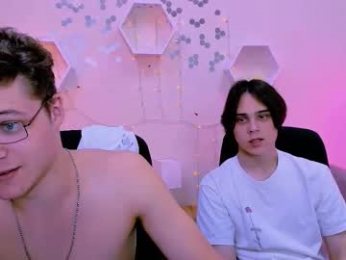 lucas_long_ webcam model stream image