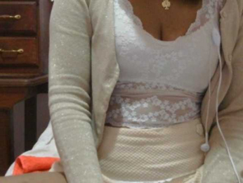 Mielly webcam model stream image