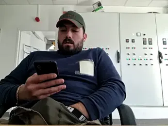 Instinctbrut webcam model stream image