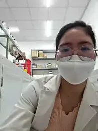 HinaLovely webcam model stream image