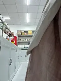 HinaLovely webcam model stream image