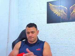 Aaron Velour webcam flirt4free model stream image