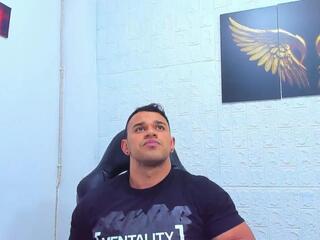 Aaron Velour webcam model stream image