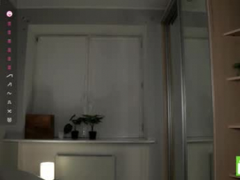 sweetyoops webcam model stream image