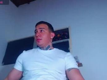 criss__tom webcam model stream image