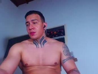 criss__tom webcam model stream image