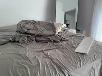 lilyreina webcam model stream image