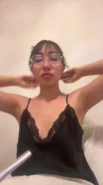 Cartalina webcam model stream image