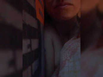 Lena-33 webcam bongacams model stream image