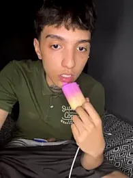 Lettojay66 webcam model stream image