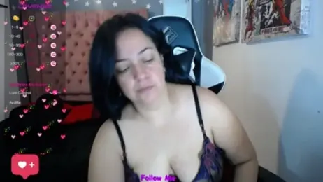 lucia_vonne_ webcam model stream image