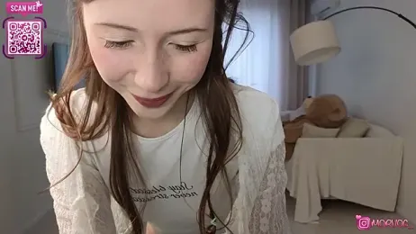 delorathecookiee webcam stripchat model stream image