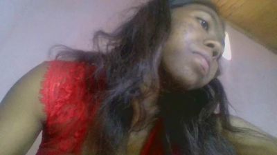 Yuvaniah webcam model stream image