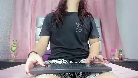 veneno_hot webcam model stream image