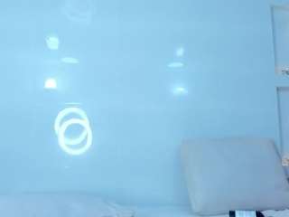 zenda-evans webcam model stream image