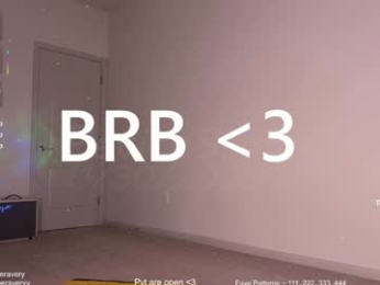 petitebrat webcam model stream image