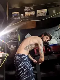 QueenM3 webcam model stream image