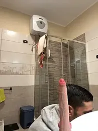 Gionnytav webcam model stream image