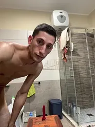 Gionnytav webcam model stream image