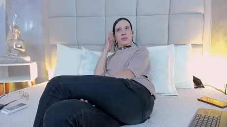 Hecatee_77 webcam model stream image