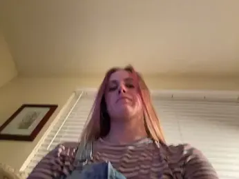 ClumsyLink webcam model stream image