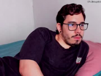 leoandviolet webcam chaturbate model stream image