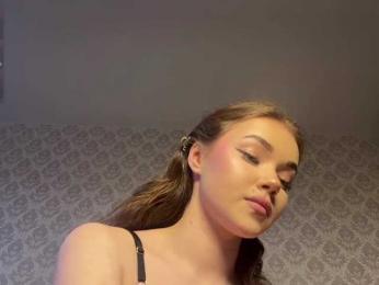 EloiseAllford webcam bongacams model stream image