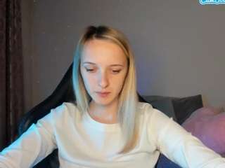 rousereedd webcam model stream image