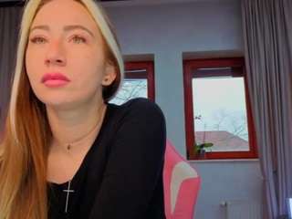 reina-cummingss webcam model stream image