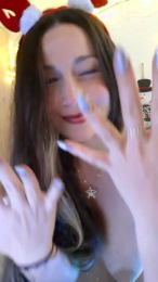 BruunaLove_ webcam model stream image