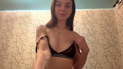 DollyGrilli webcam cam4 model stream image