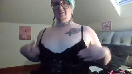 queerlyjaz webcam model stream image