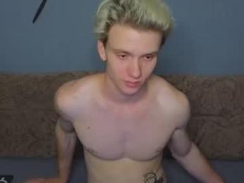 pupsenish webcam model stream image