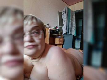 LLIyJluk webcam model stream image