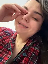 NikaMur webcam model stream image