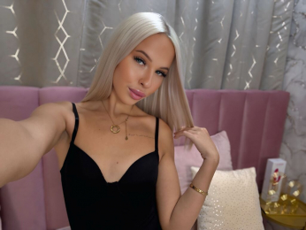 PollyElfi webcam model stream image