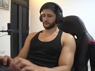 Saimon Jordan webcam model stream image