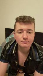 Twink_kink webcam model stream image