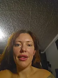 Megintbeus webcam model stream image