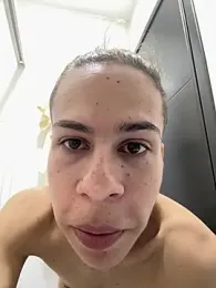 grey___27 webcam model stream image