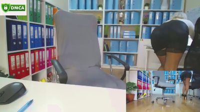 legsoffice webcam model stream image