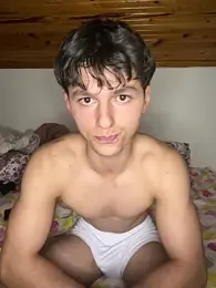 crazyboyy3 webcam model stream image
