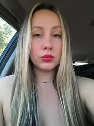 Mona_Plus webcam stripchat model stream image